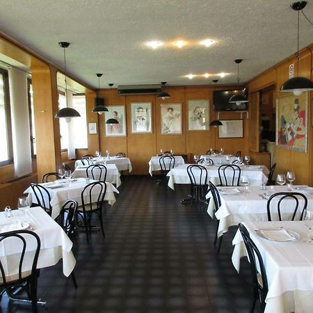 Hotel Ristorante Tre Galletti Сассо-Марконі Екстер'єр фото